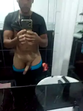 Snapshot of Rodr_go14 chatting on 07-01-26, 10:31 Rodr go14 online show from 07-01-26, 10:31