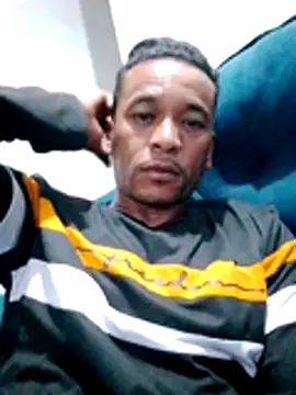 Snapshot of Rodr_go14 chatting on 07-10-26, 10:40 Rodr go14 online show from 07-10-26, 10:40