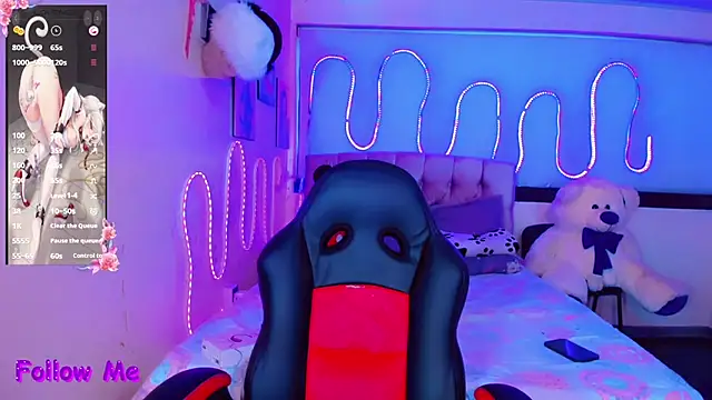 Snapshot of Alisson_Taylor_1 chatting on 02-27-26, 11:21 Alisson Taylor 1 online show from 02-27-26, 11:21