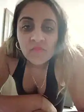 I amXenox online show from 03-19-26, 06:12