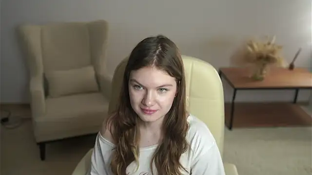 Snapshot of BrennaReul chatting on 02-25-26, 02:16 BrennaReul online show from 02-25-26, 02:16