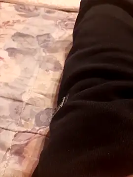 Snapshot of ilcazzone32 chatting on 02-24-26, 07:45 ilcazzone32 online show from 02-24-26, 07:45