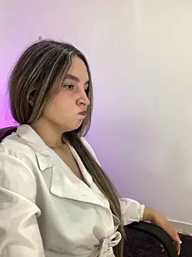 Snapshot of MANU_EF chatting on 02-24-26, 01:53 MANU EF online show from 02-24-26, 01:53