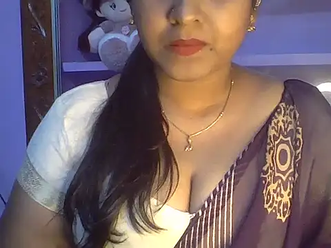 Snapshot of Tamil_Kuttyma chatting on 06-28-26, 01:28 Tamil Kuttyma online show from 06-28-26, 01:28