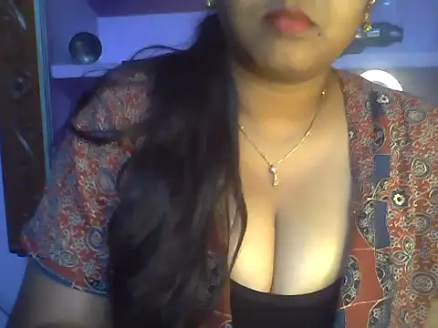 Snapshot of Tamil_Kuttyma chatting on 07-18-26, 05:17 Tamil Kuttyma online show from 07-18-26, 05:17