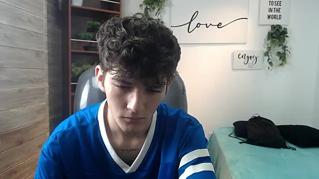 Snapshot of trevor_mob chatting on 07-15-26, 04:12 trevor mob online show from 07-15-26, 04:12