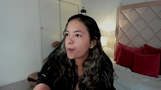 dulce lyraa1 online show from 03-07-26, 05:26