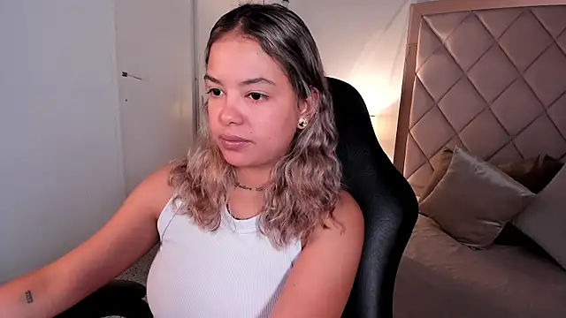 Snapshot of dulce_lyraa1 chatting on 07-07-26, 06:47 dulce lyraa1 online show from 07-07-26, 06:47