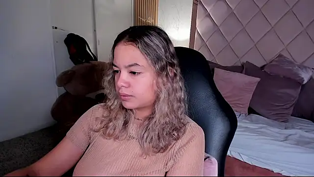 Snapshot of dulce_lyraa1 chatting on 07-22-26, 06:16 dulce lyraa1 online show from 07-22-26, 06:16