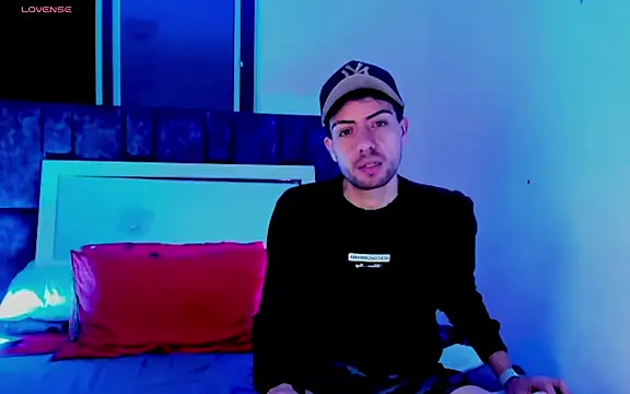 alex and christhoper online show from 03-17-26, 08:06