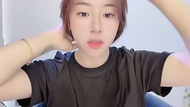 Baixi-01 online show from 04-17-26, 04:15