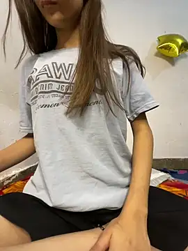 Snapshot of sexy_liciy chatting on 02-26-26, 05:45 sexy liciy online show from 02-26-26, 05:45