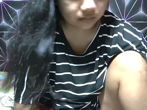 Flowerbebe online show from 03-22-26, 10:07