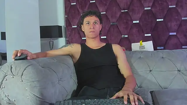 TonyBenedetti online show from 06-18-26, 08:46