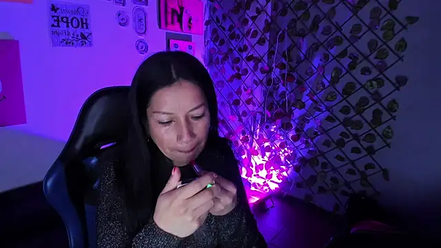 Megan Collinss1 online show from 03-19-26, 02:10