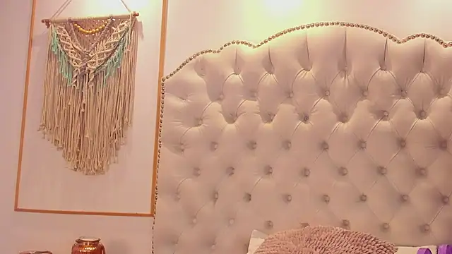 Sara funy online show from 03-27-26, 11:21