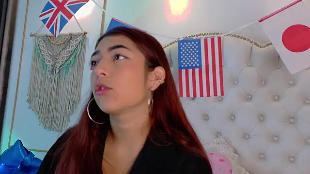 Sara funy online show from 06-23-26, 11:30