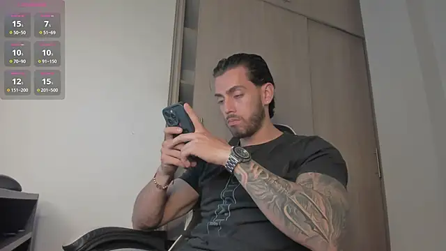 Axel  Blaze online show from 05-08-26, 01:27