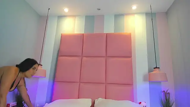 Ana MariaB online show from 02-26-26, 05:45