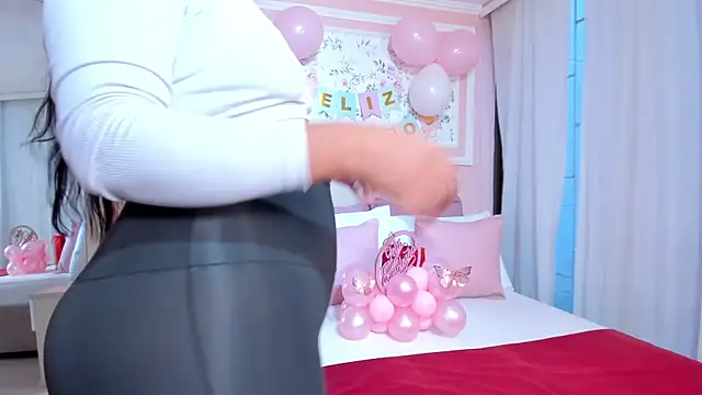 leily pinck online show from 04-10-26, 10:58