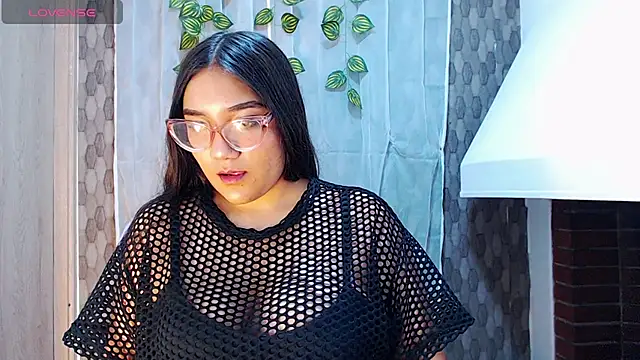 anyela donecm online show from 04-13-26, 07:19