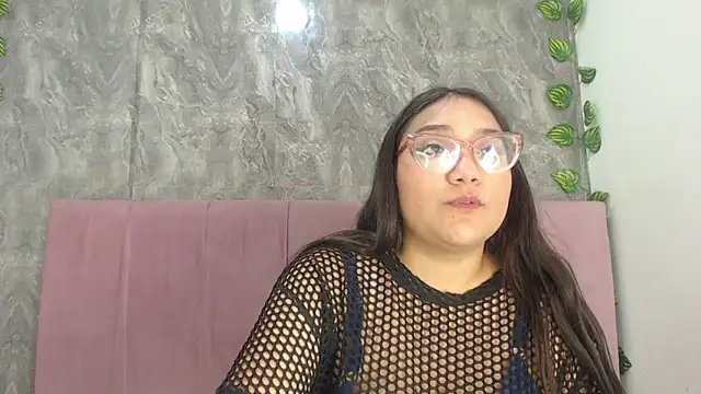 anyela donecm online show from 05-19-26, 08:04