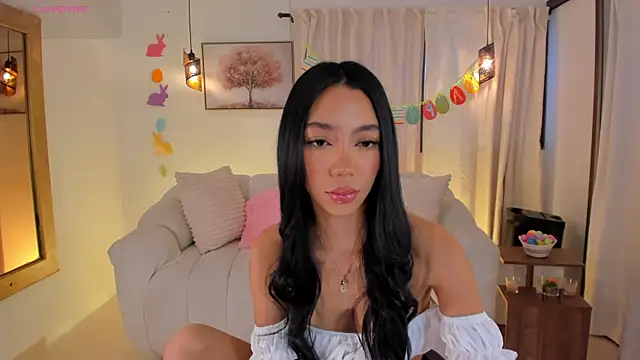 IsabellaLux  online show from 04-02-26, 03:42