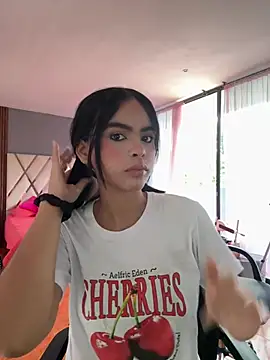 Snapshot of kitty_rousse01 chatting on 02-28-26, 12:50 kitty rousse01 online show from 02-28-26, 12:50