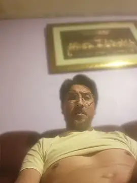 BRAD MATURE online show from 04-17-26, 03:20