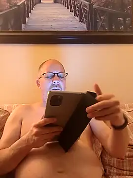 Snapshot of WorthingtonM3 chatting on 02-28-26, 03:51 WorthingtonM3 online show from 02-28-26, 03:51