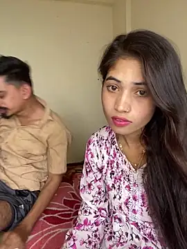 LOVELUST02 online show from 04-09-26, 11:48