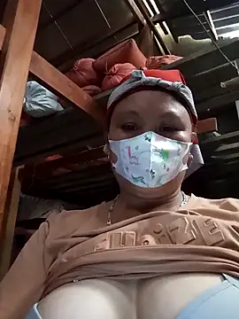 Snapshot of Heylen_hooo chatting on 03-01-26, 08:49 Heylen hooo online show from 03-01-26, 08:49