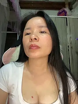 Ivy Trix2 online show from 03-22-26, 01:03