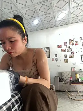 Ivy Trix2 online show from 03-27-26, 03:56