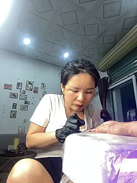 Ivy Trix2 online show from 03-30-26, 01:56