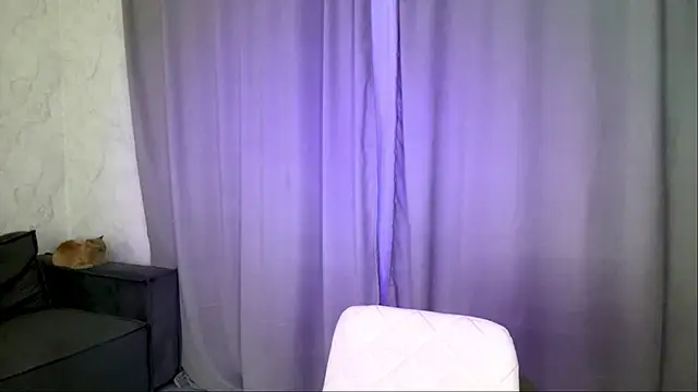 Snapshot of Rosalielue chatting on 06-10-26, 07:46 Rosalielue online show from 06-10-26, 07:46
