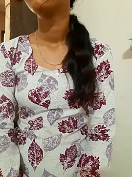 Snapshot of Janvi_chauhan chatting on 02-26-26, 06:01 Janvi chauhan online show from 02-26-26, 06:01