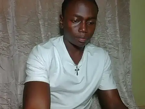 Snapshot of darkerberryguy chatting on 05-15-26, 09:05 darkerberryguy online show from 05-15-26, 09:05