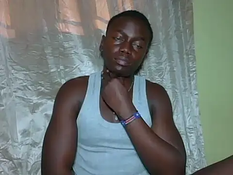 Snapshot of darkerberryguy chatting on 05-17-26, 06:00 darkerberryguy online show from 05-17-26, 06:00