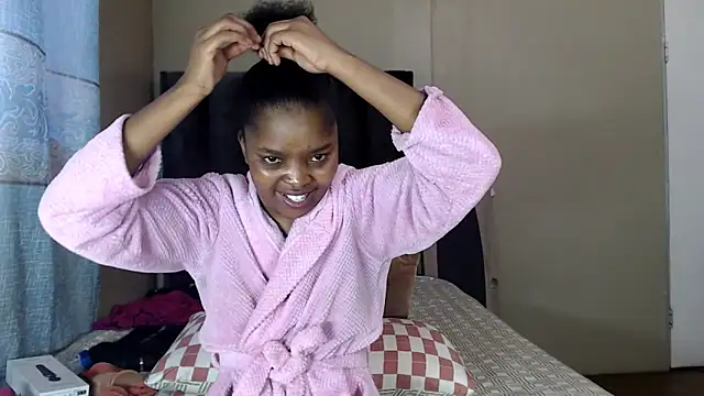 LexyDiana online show from 05-24-26, 06:07