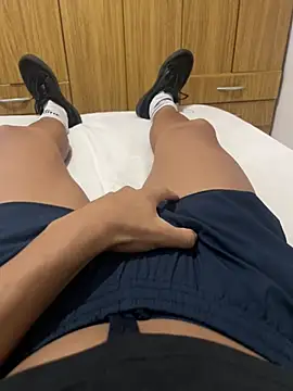 Snapshot of RuinedQuark chatting on 02-26-26, 03:00 RuinedQuark online show from 02-26-26, 03:00