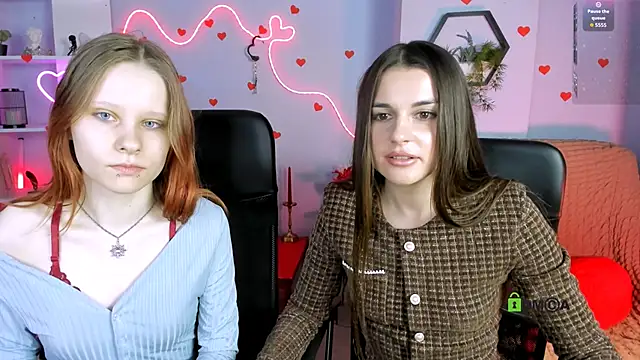 cassandra nik online show from 03-31-26, 06:03