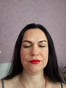 Snapshot of AmyLove471 chatting on 06-11-26, 05:49 AmyLove471 online show from 06-11-26, 05:49