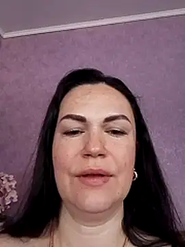 Snapshot of AmyLove471 chatting on 06-15-26, 04:58 AmyLove471 online show from 06-15-26, 04:58