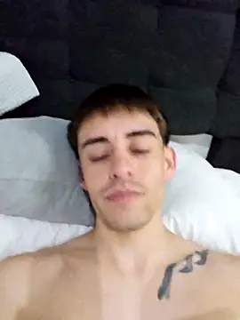 Snapshot of gastontwink chatting on 03-09-26, 04:49 gastontwink online show from 03-09-26, 04:49