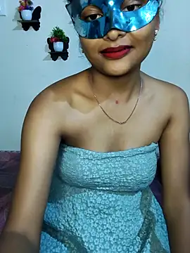 Snapshot of Sweet_Cpl_ chatting on 05-05-26, 02:47 Sweet Cpl online show from 05-05-26, 02:47