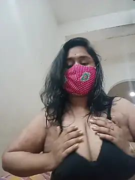 Snapshot of diyadey chatting on 06-18-26, 10:09 diyadey online show from 06-18-26, 10:09