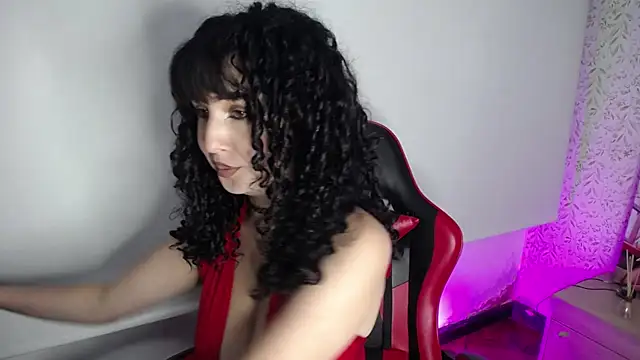 Snapshot of artemisa_aly chatting on 02-27-26, 11:32 artemisa aly online show from 02-27-26, 11:32