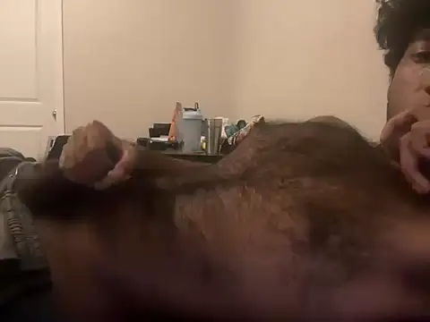 Snapshot of Hairydude78 chatting on 03-15-26, 06:08 Hairydude78 online show from 03-15-26, 06:08