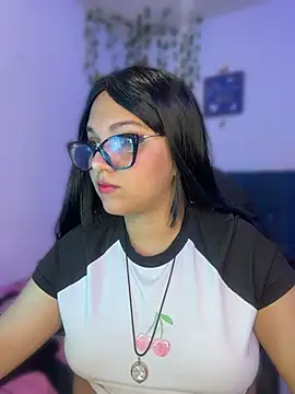 Snapshot of aurora_bela chatting on 07-16-26, 04:29 aurora bela online show from 07-16-26, 04:29